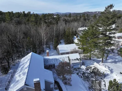 143 Hilltop Place New London NH 03257