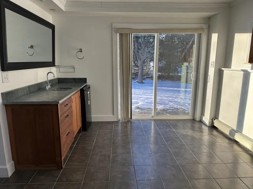 69 Shunpike Road South Burlington VT 05403