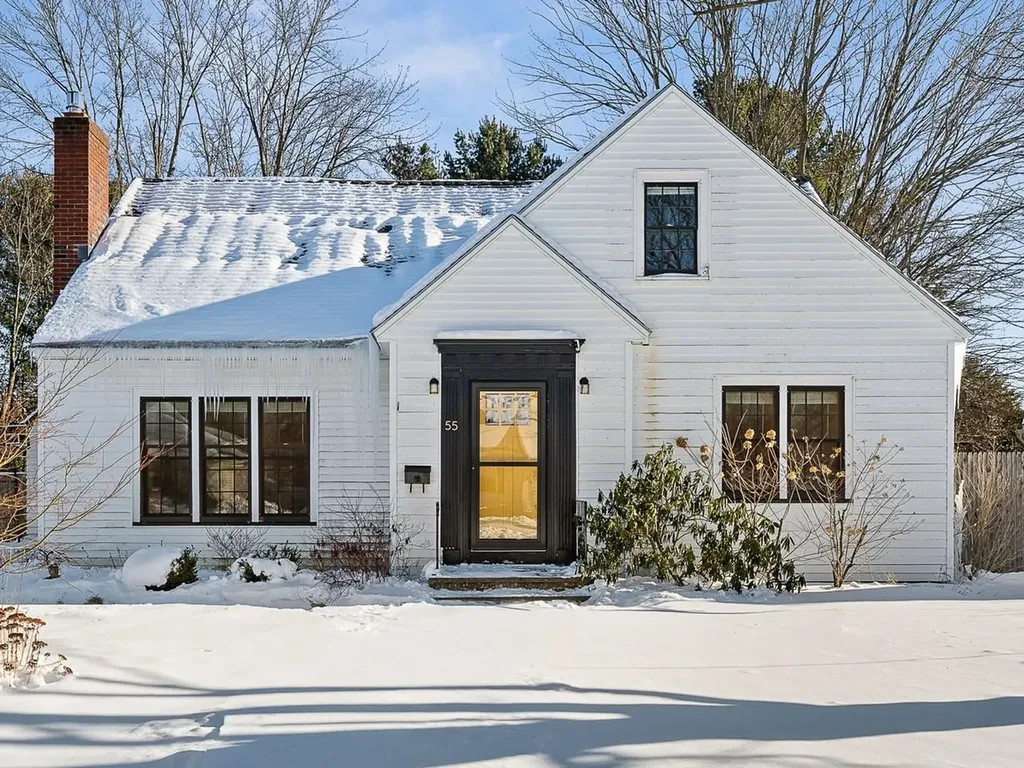 55 Cross Parkway Burlington VT 05408