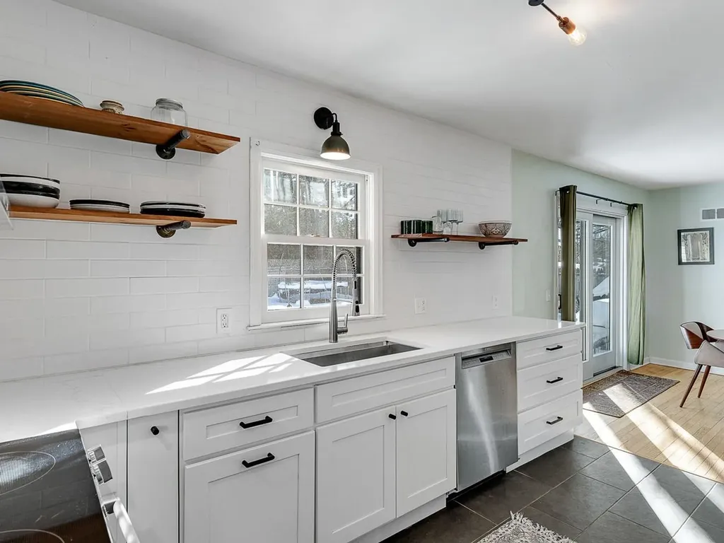 55 Cross Parkway Burlington VT 05408