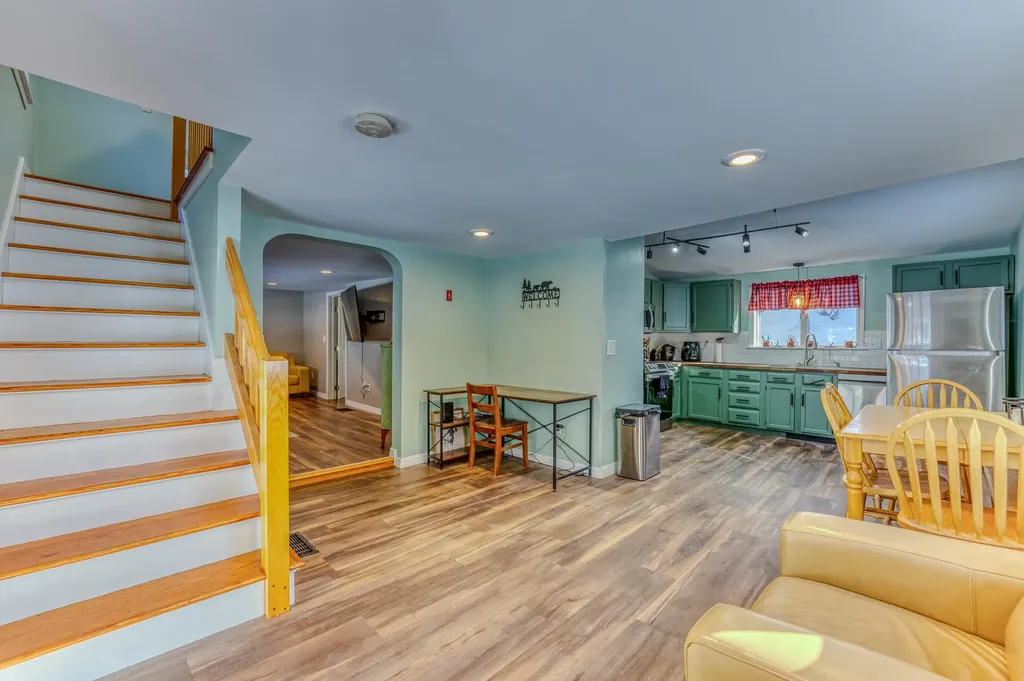 28 Jodo Way Bethlehem NH 03574