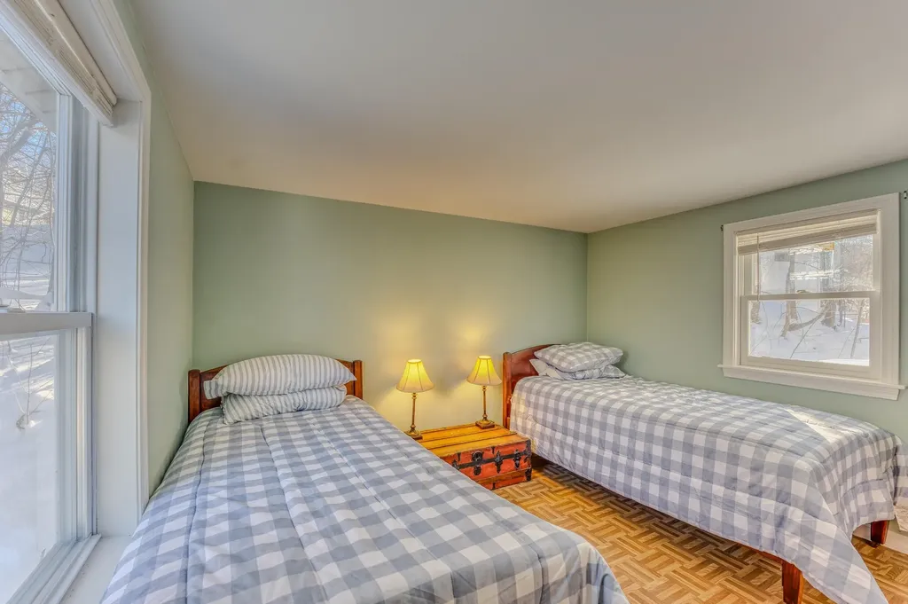 28 Jodo Way Bethlehem NH 03574