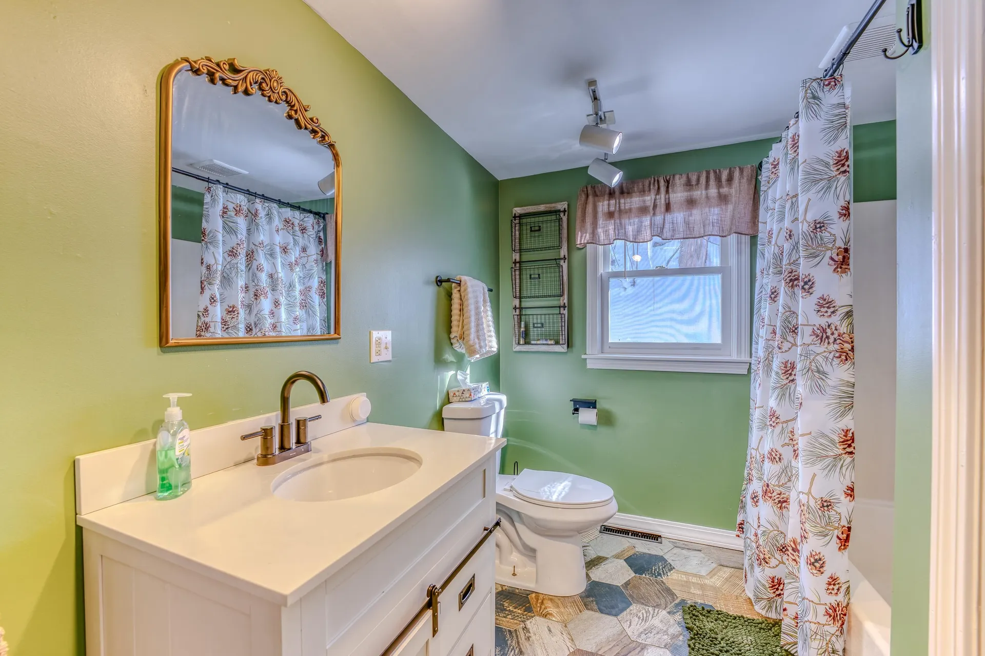 28 Jodo Way Bethlehem NH 03574