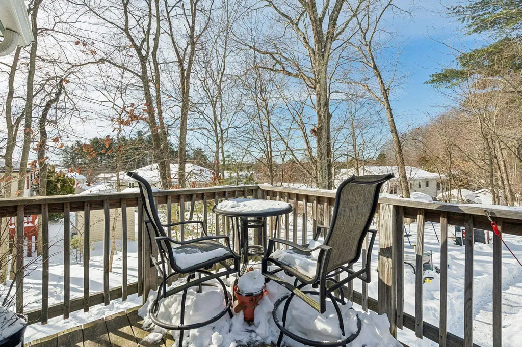 41L Derryfield Road Derry NH 03038