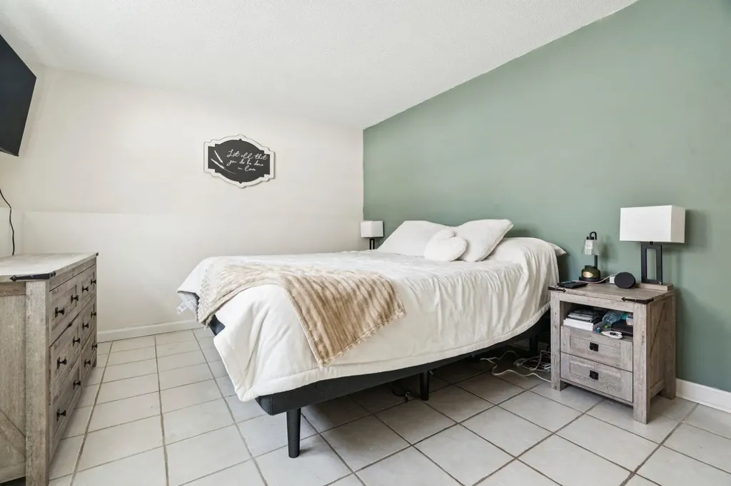 41L Derryfield Road Derry NH 03038