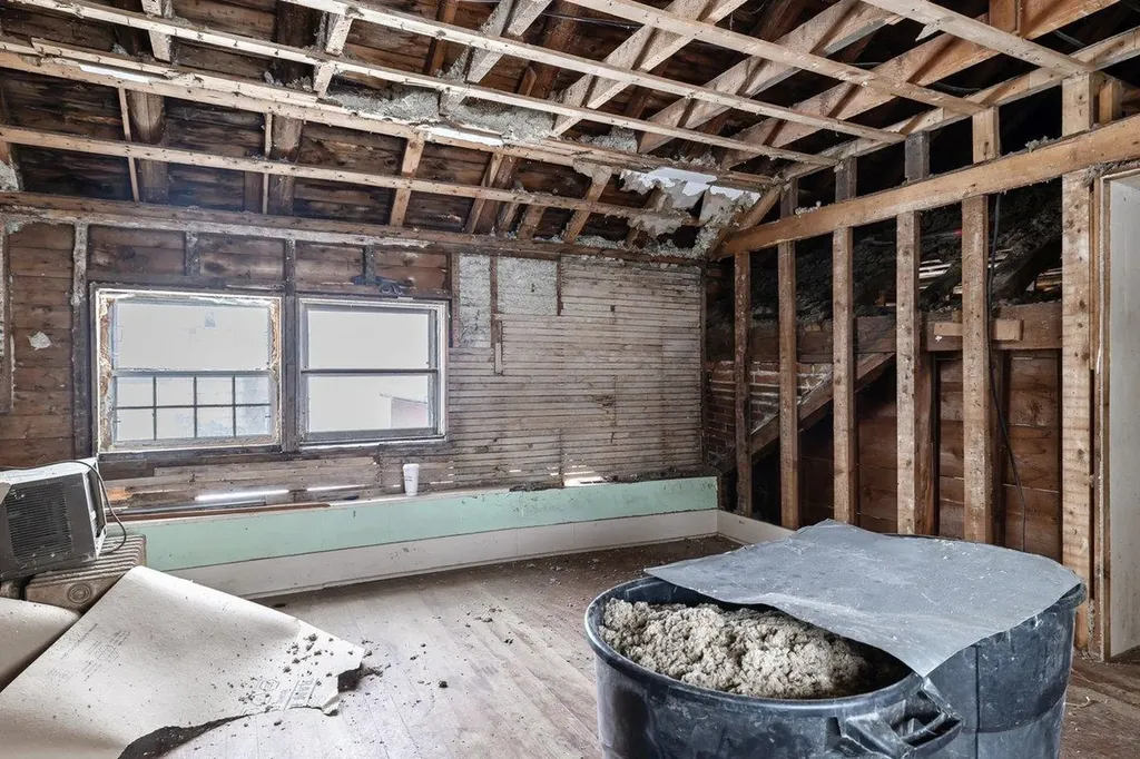 431 North Main Street Alburgh VT 05440