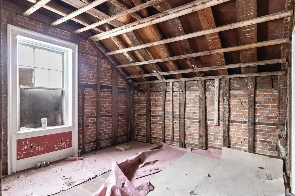 431 North Main Street Alburgh VT 05440