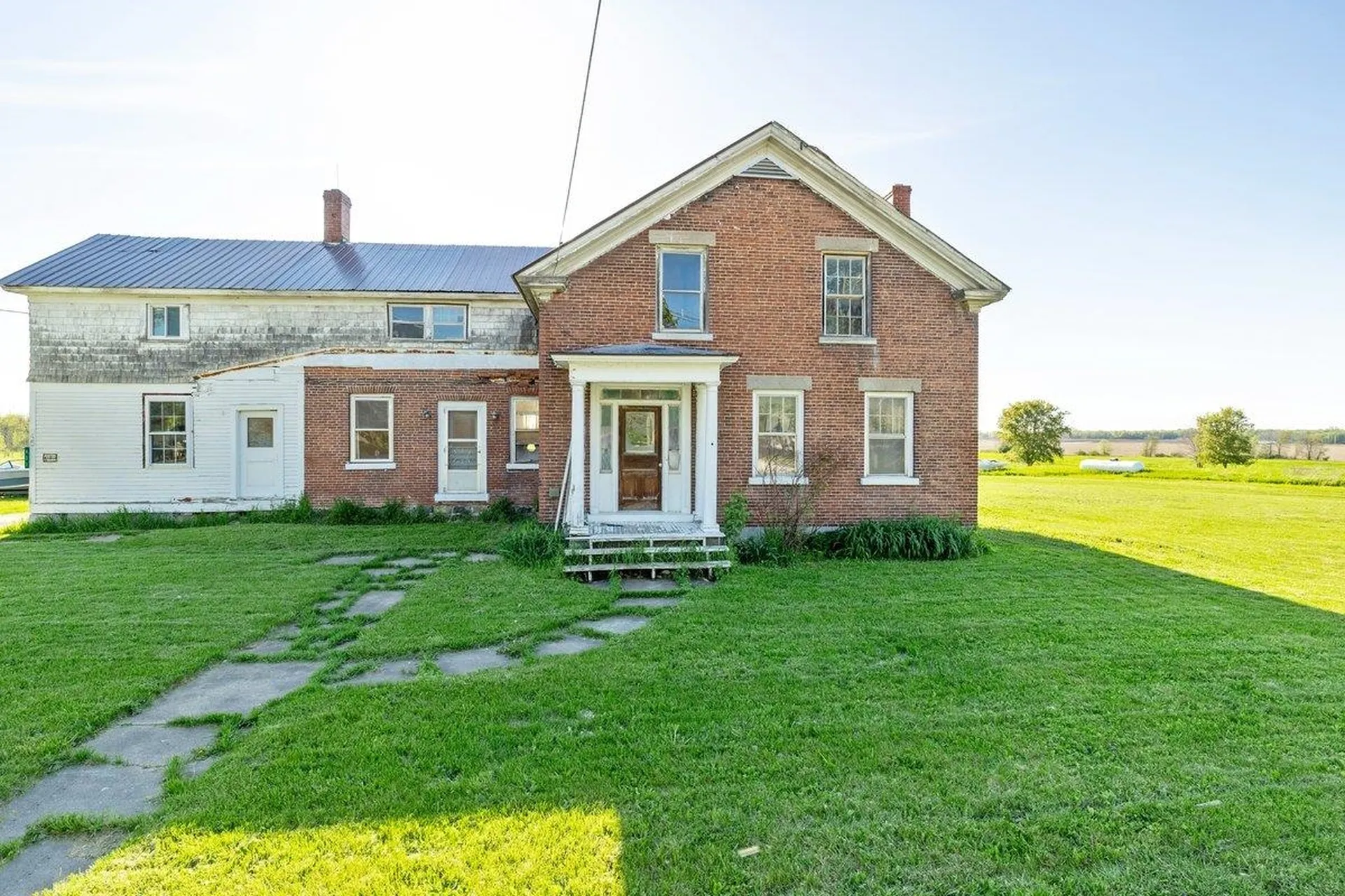 431 North Main Street Alburgh VT 05440