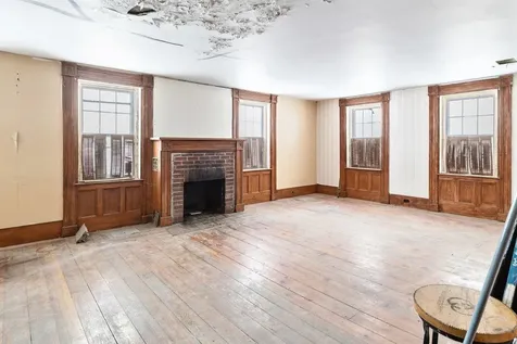 431 North Main Street Alburgh VT 05440