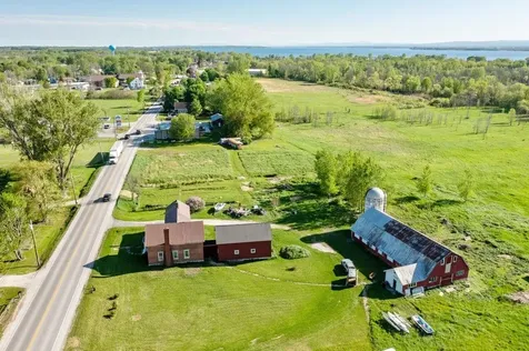 431 North Main Street Alburgh VT 05440