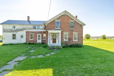 431 North Main Street Alburgh VT 05440