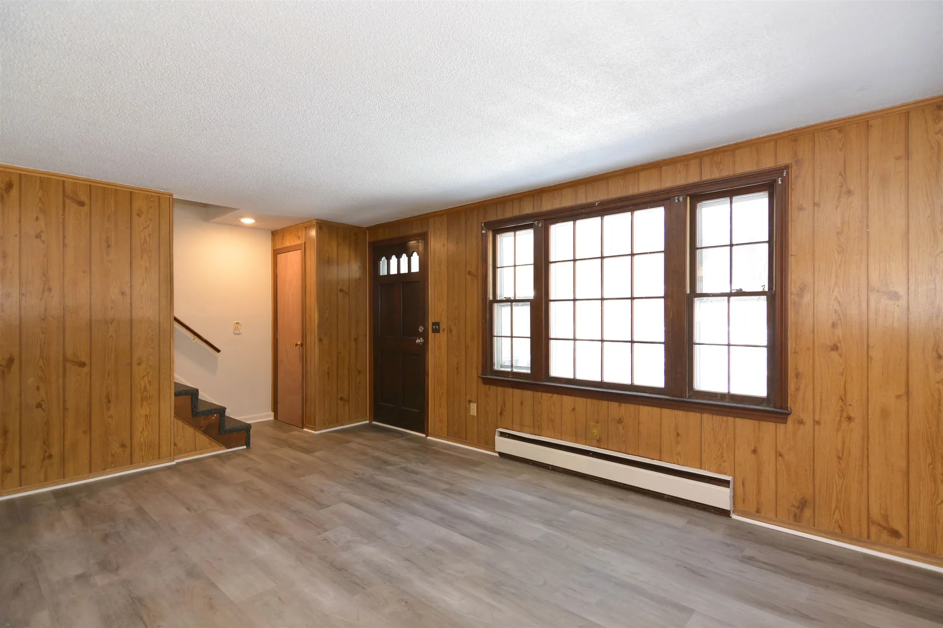 3 Holly Lane Londonderry NH 03053