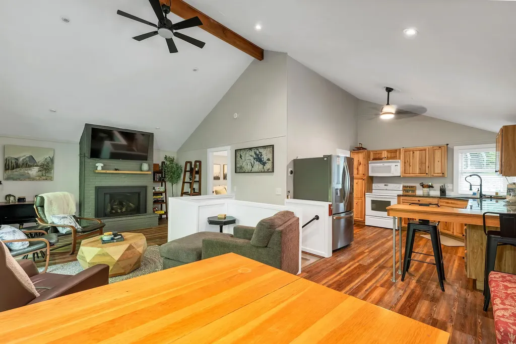 6 Chalet Drive Gilford NH 03249