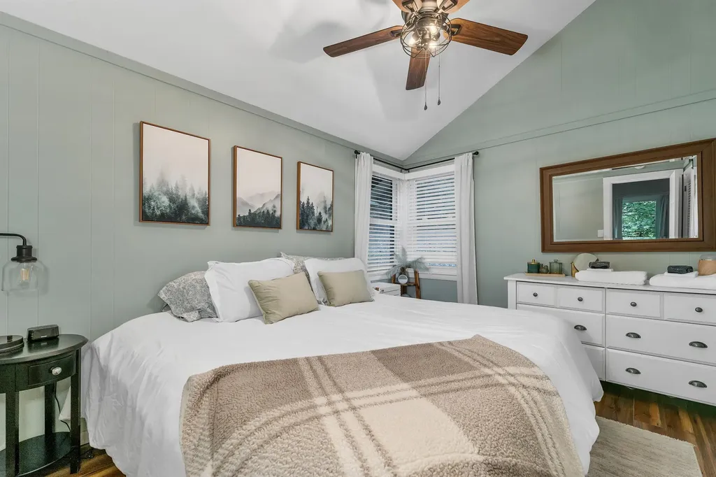 6 Chalet Drive Gilford NH 03249