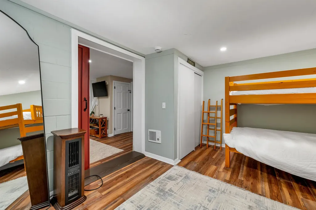 6 Chalet Drive Gilford NH 03249