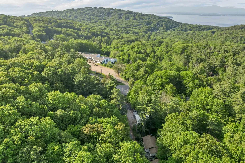 6 Chalet Drive Gilford NH 03249