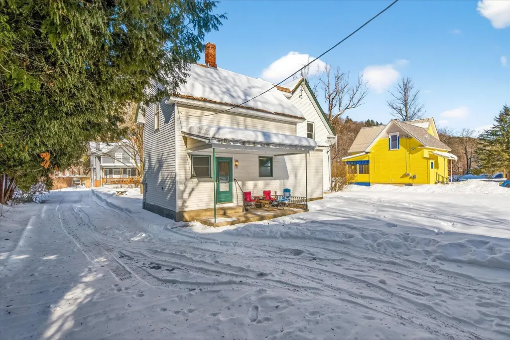 36 Graham Street Bethel VT 05032