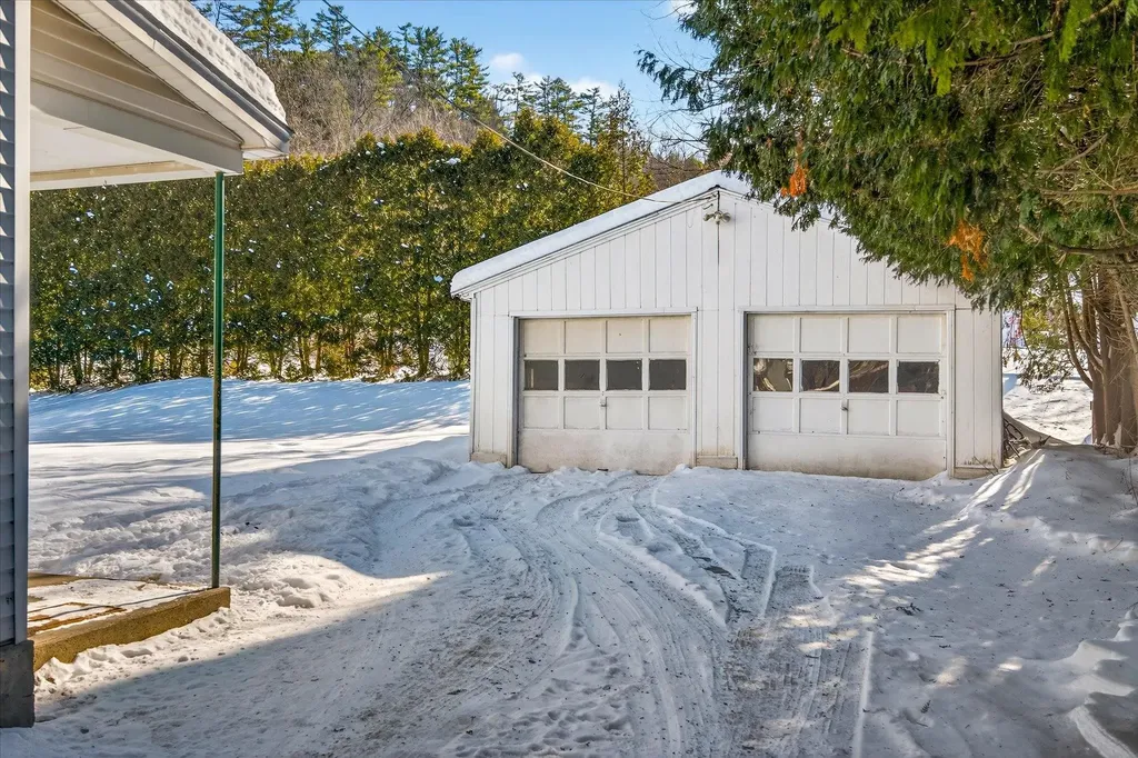 36 Graham Street Bethel VT 05032