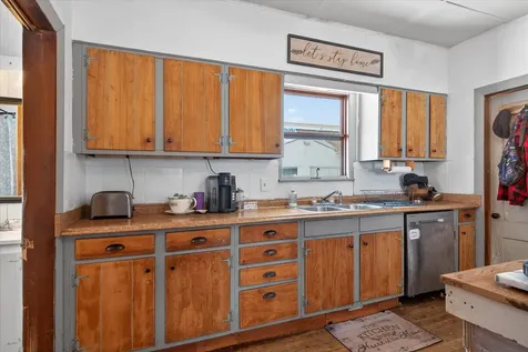 36 Graham Street Bethel VT 05032