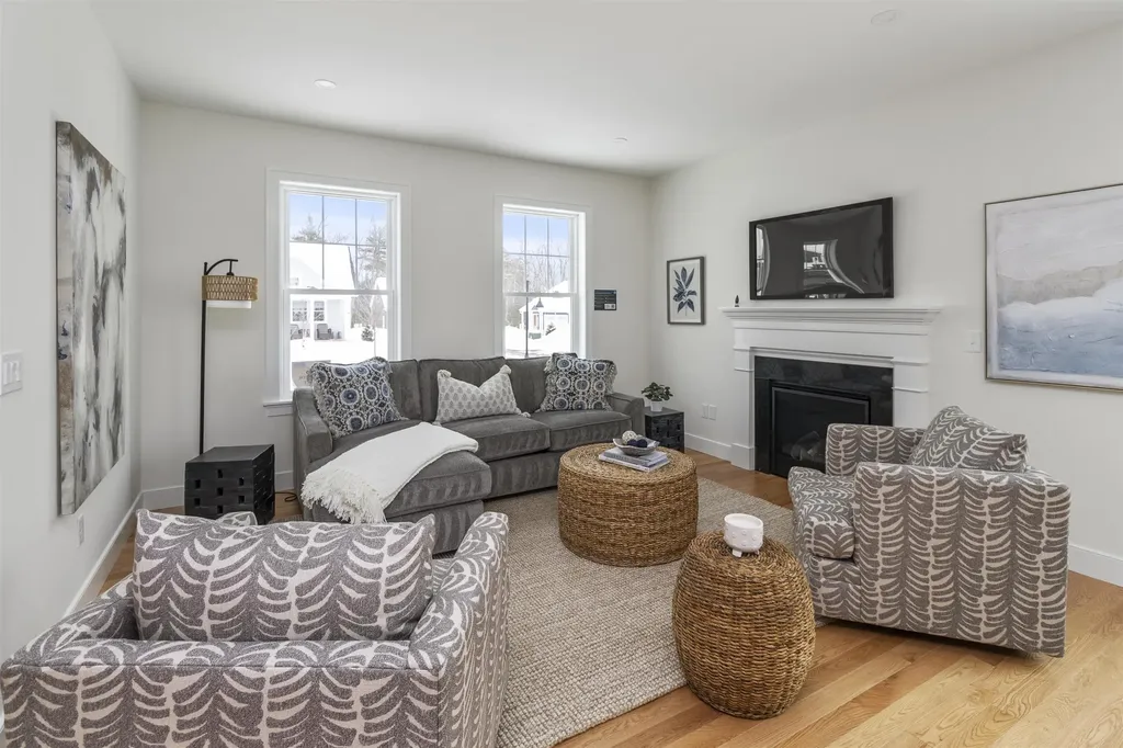 35 The Cliffs At Evergreen, Evergreen Drive Auburn NH 03032