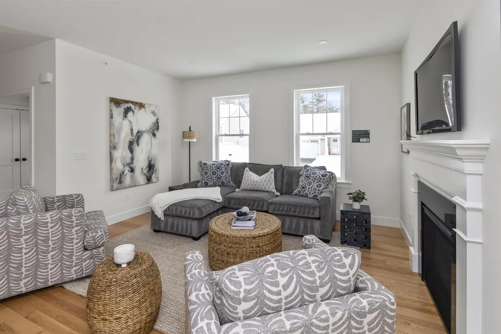 35 The Cliffs At Evergreen, Evergreen Drive Auburn NH 03032