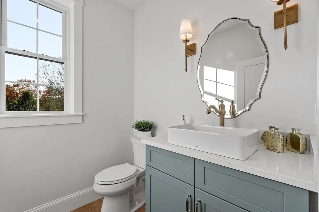 18 Sprague Mill Road Bedford NH 03110