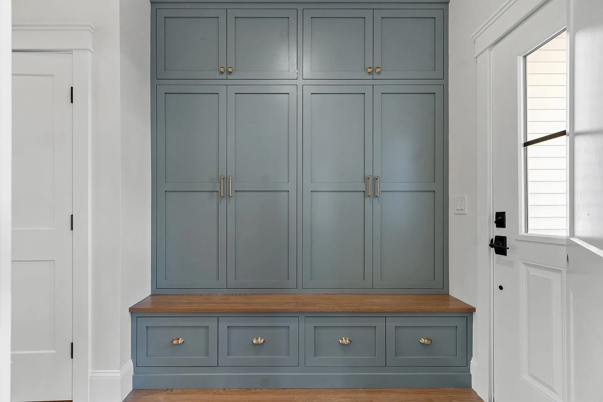 18 Sprague Mill Road Bedford NH 03110