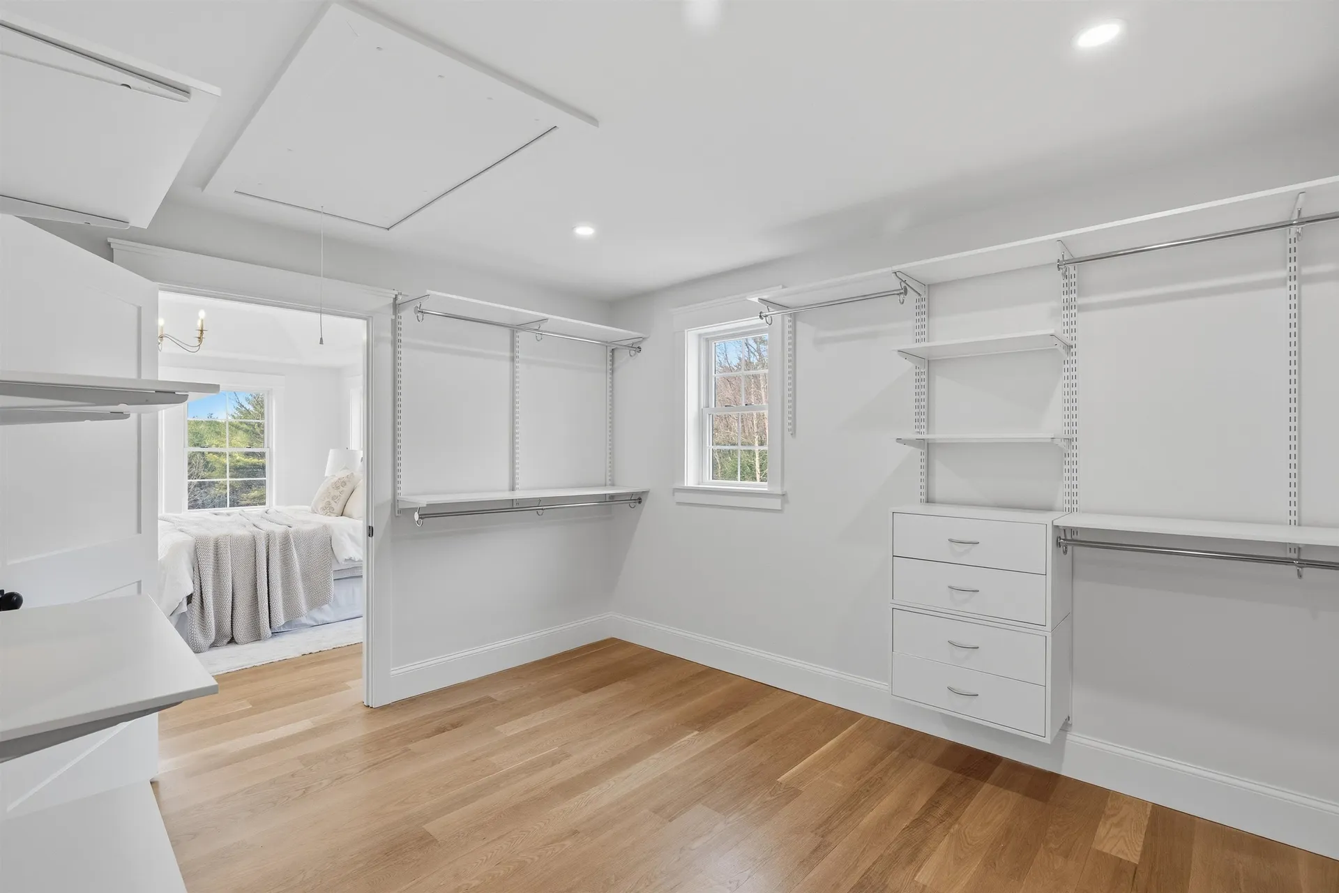 18 Sprague Mill Road Bedford NH 03110