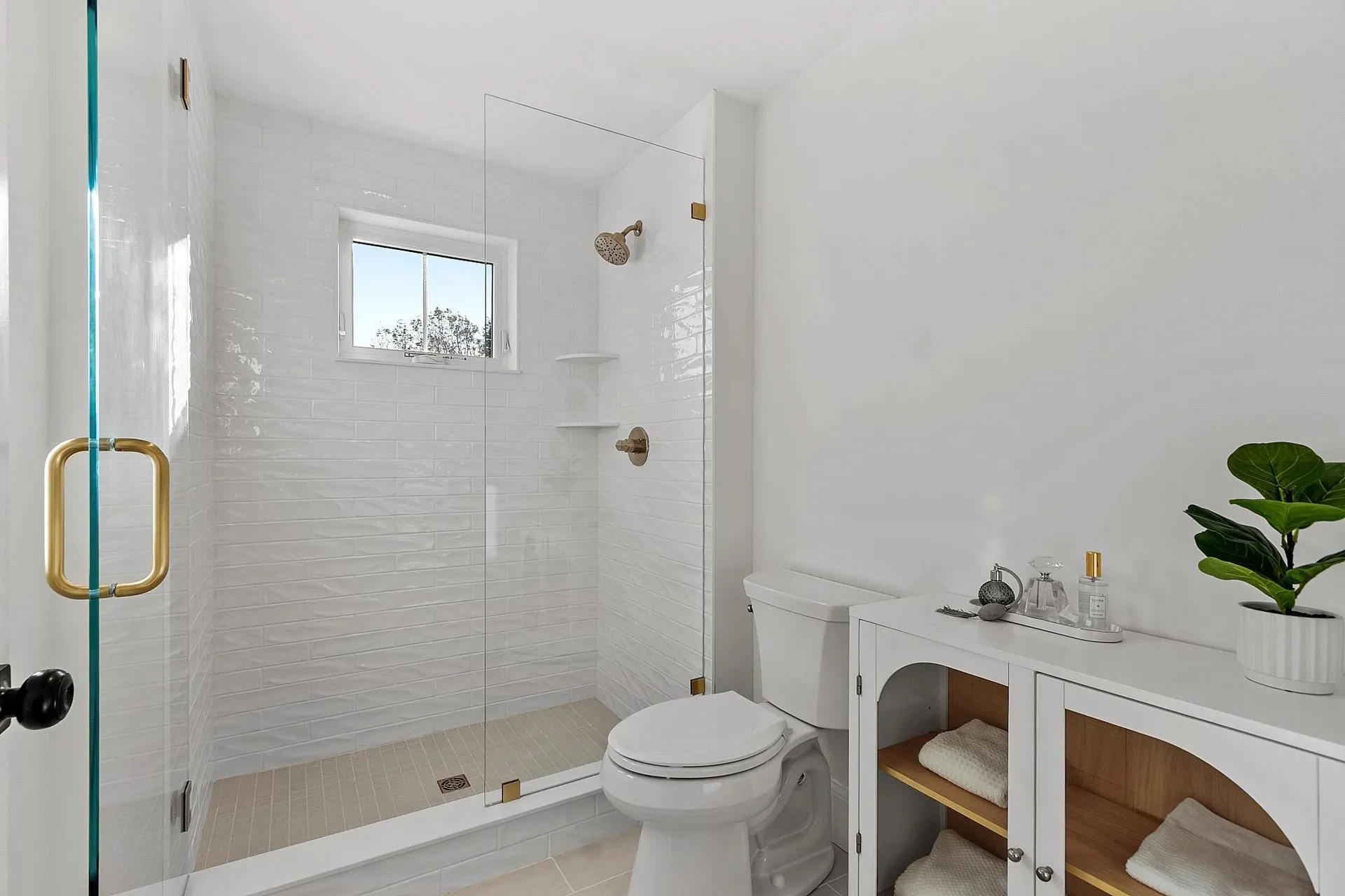 18 Sprague Mill Road Bedford NH 03110