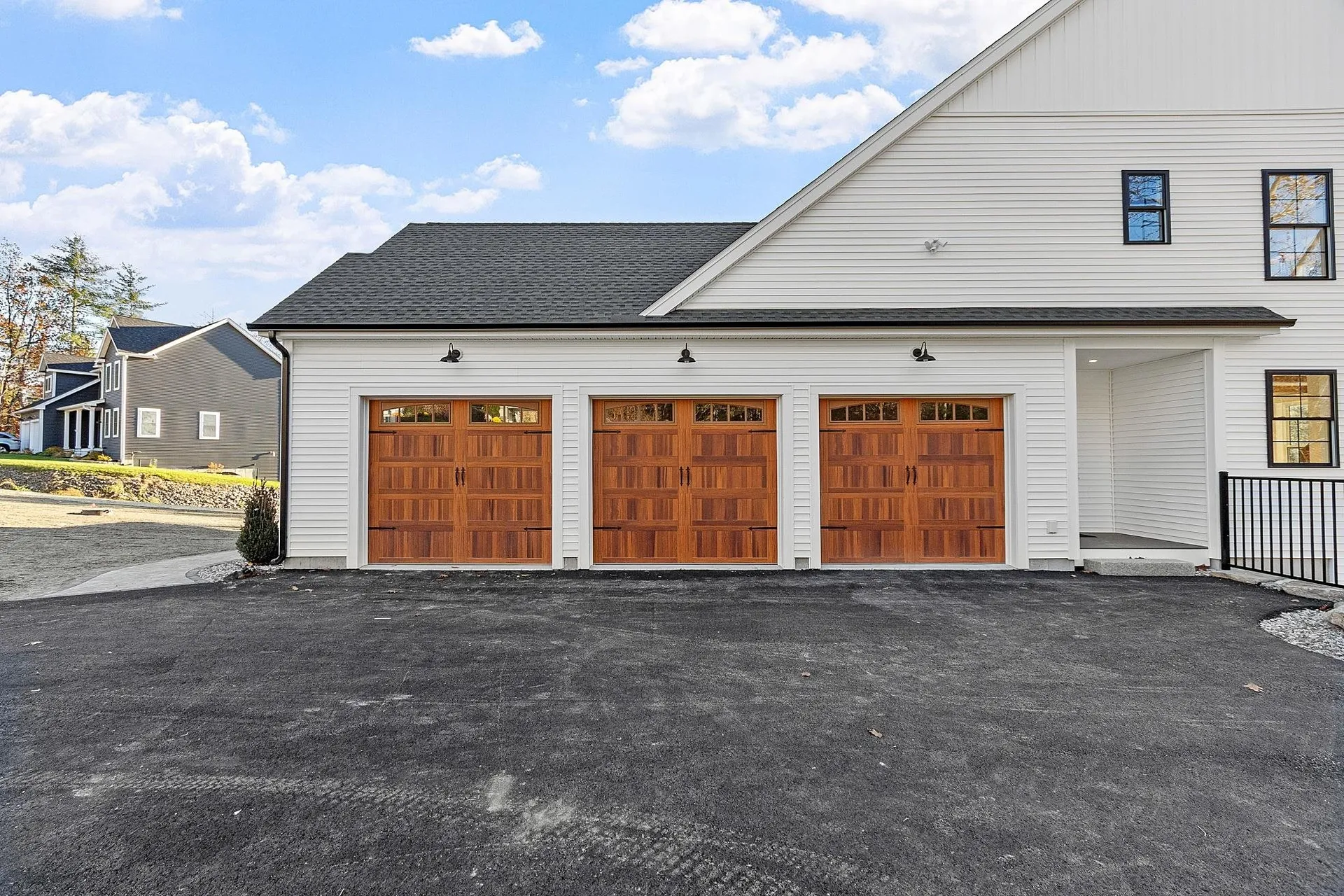 18 Sprague Mill Road Bedford NH 03110