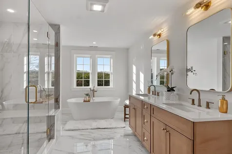 18 Sprague Mill Road Bedford NH 03110