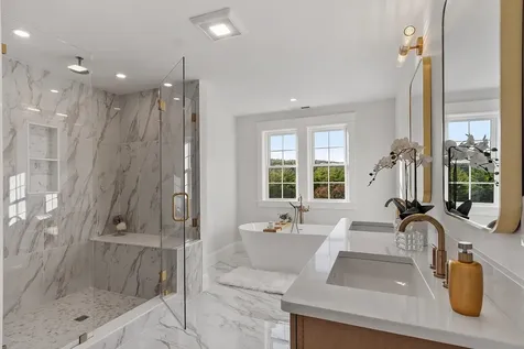 18 Sprague Mill Road Bedford NH 03110