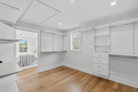 18 Sprague Mill Road Bedford NH 03110