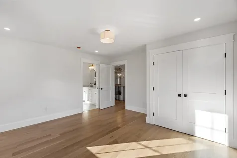 18 Sprague Mill Road Bedford NH 03110