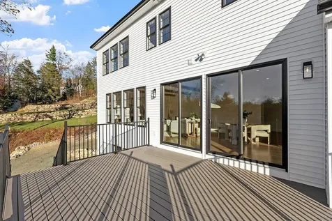 18 Sprague Mill Road Bedford NH 03110