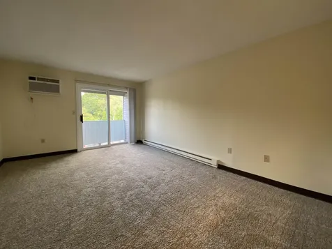 133 Eastern Avenue Manchester NH 03104