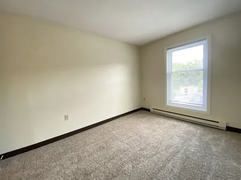 133 Eastern Avenue Manchester NH 03104