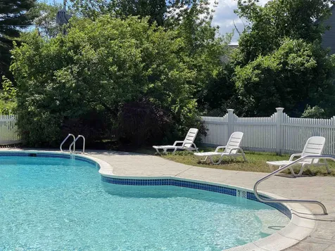 133 Eastern Avenue Manchester NH 03104