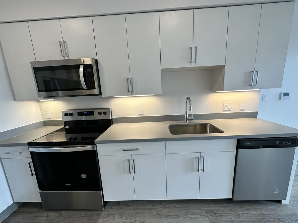 409 Elm Street Manchester NH 03101