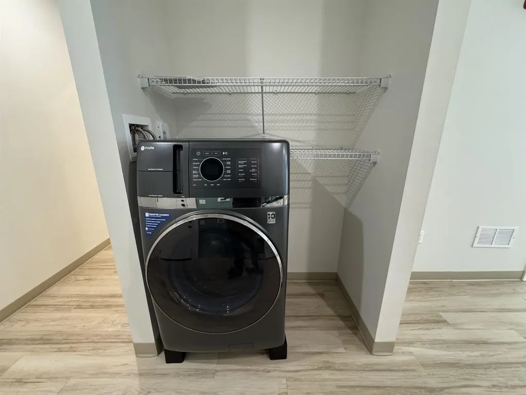 6 Bridge Street Nashua NH 03060