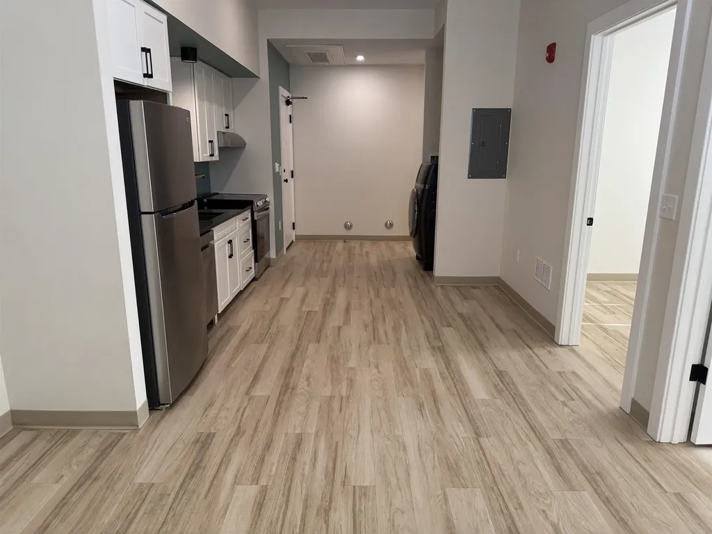 6 Bridge Street Nashua NH 03060