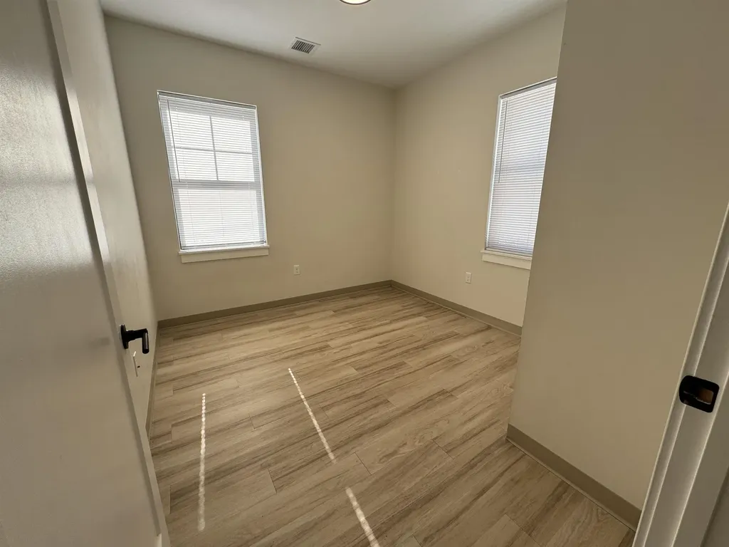 6 Bridge Street Nashua NH 03060