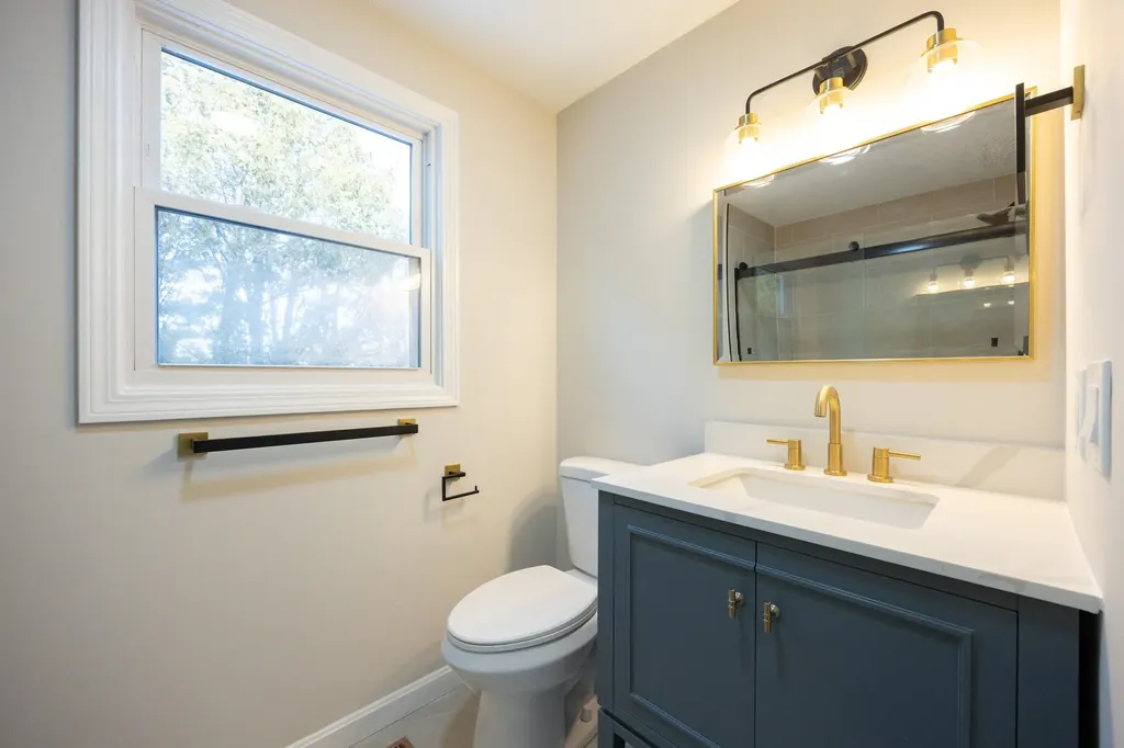 23 Mahogany Drive Nashua NH 03062