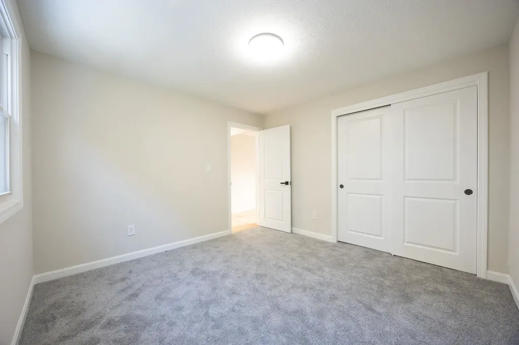 23 Mahogany Drive Nashua NH 03062