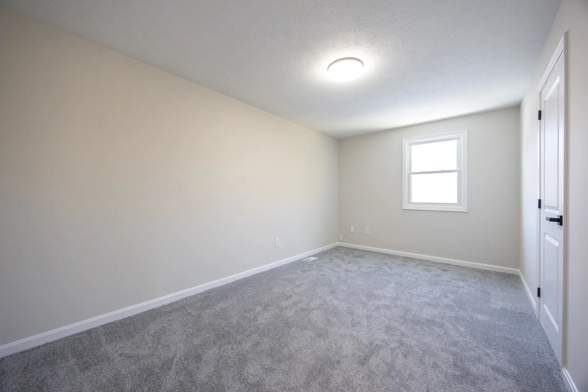 23 Mahogany Drive Nashua NH 03062