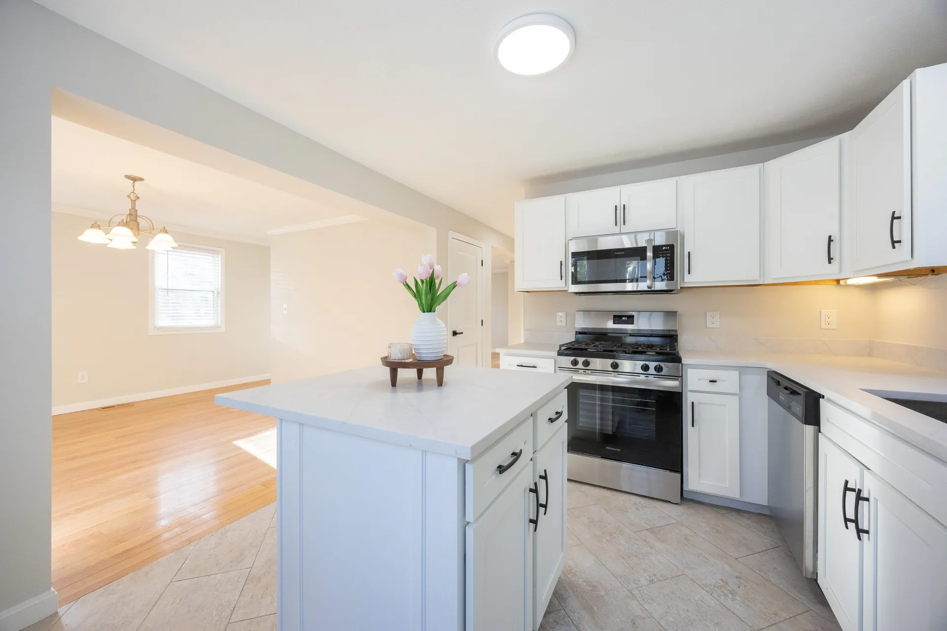 23 Mahogany Drive Nashua NH 03062