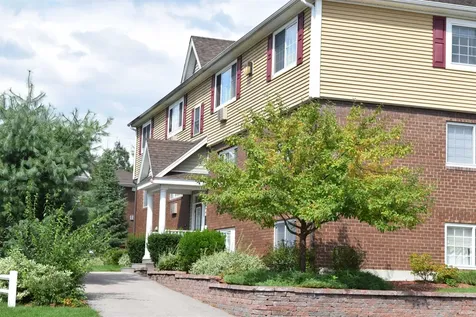 3911 Old Brown Avenue Manchester NH 03104