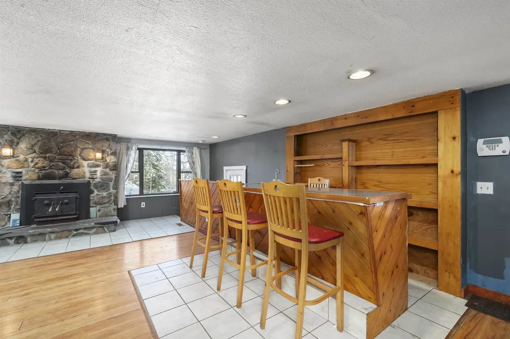 2090 N Littleton Road Littleton NH 03561