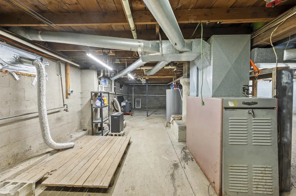 2090 N Littleton Road Littleton NH 03561