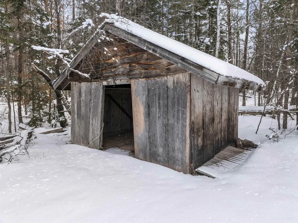 2090 N Littleton Road Littleton NH 03561